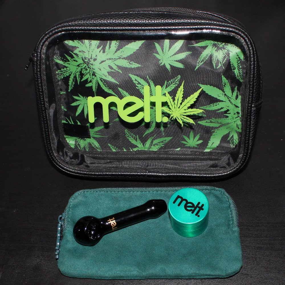 MELT Cosmetics Smoke Sessions Accessories Bundle